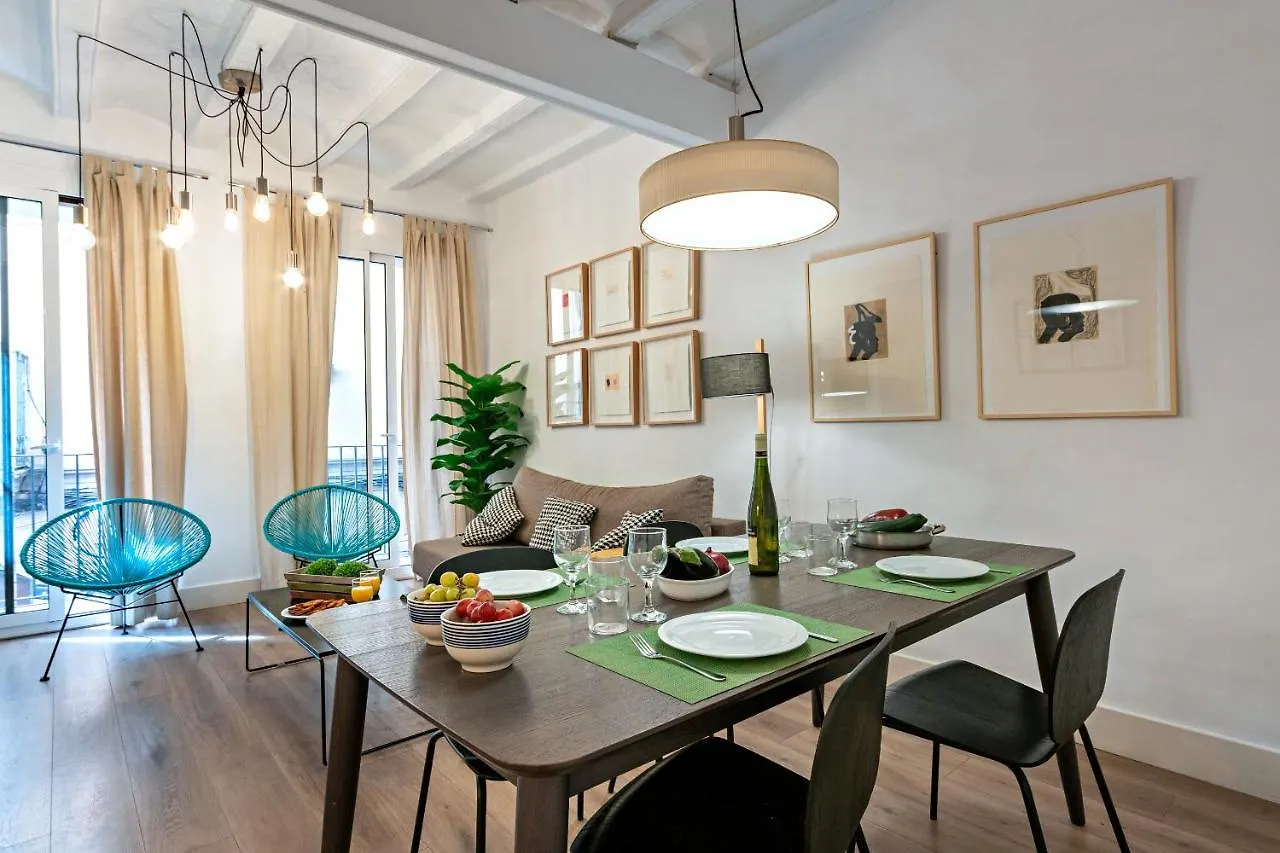 Habitat Apartments Born バルセロナ